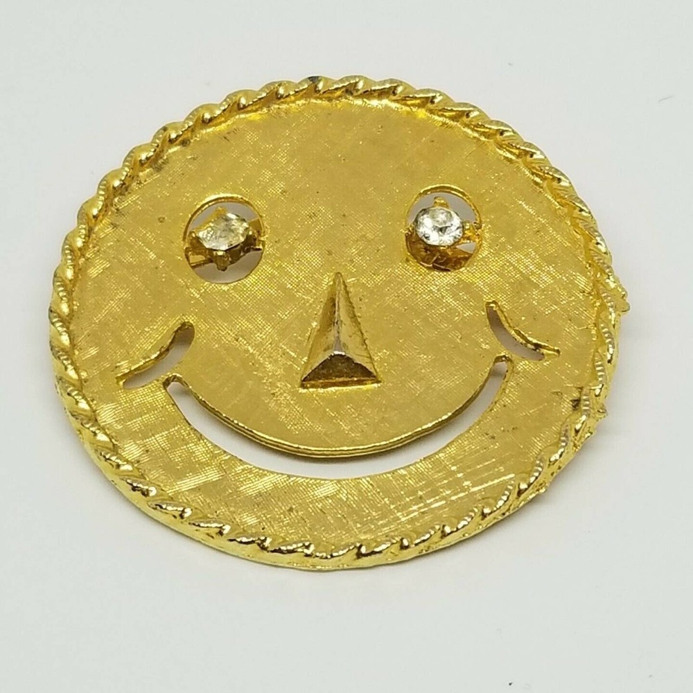 Vintage Gold Tone Rhinestone Happy Smiley Face 1.5" Brooch Pin Pendant